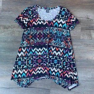 Chelsea and Theodore Multicolored Women's Tunic Size Small